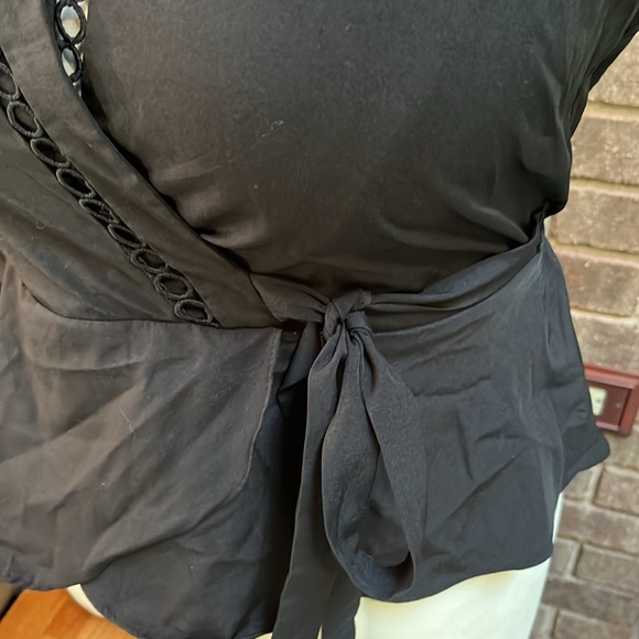 Milk & Honey Faux Wrap Black Ruffle Sleeve and Eyelet Blouse XL - Picture 5 of 8